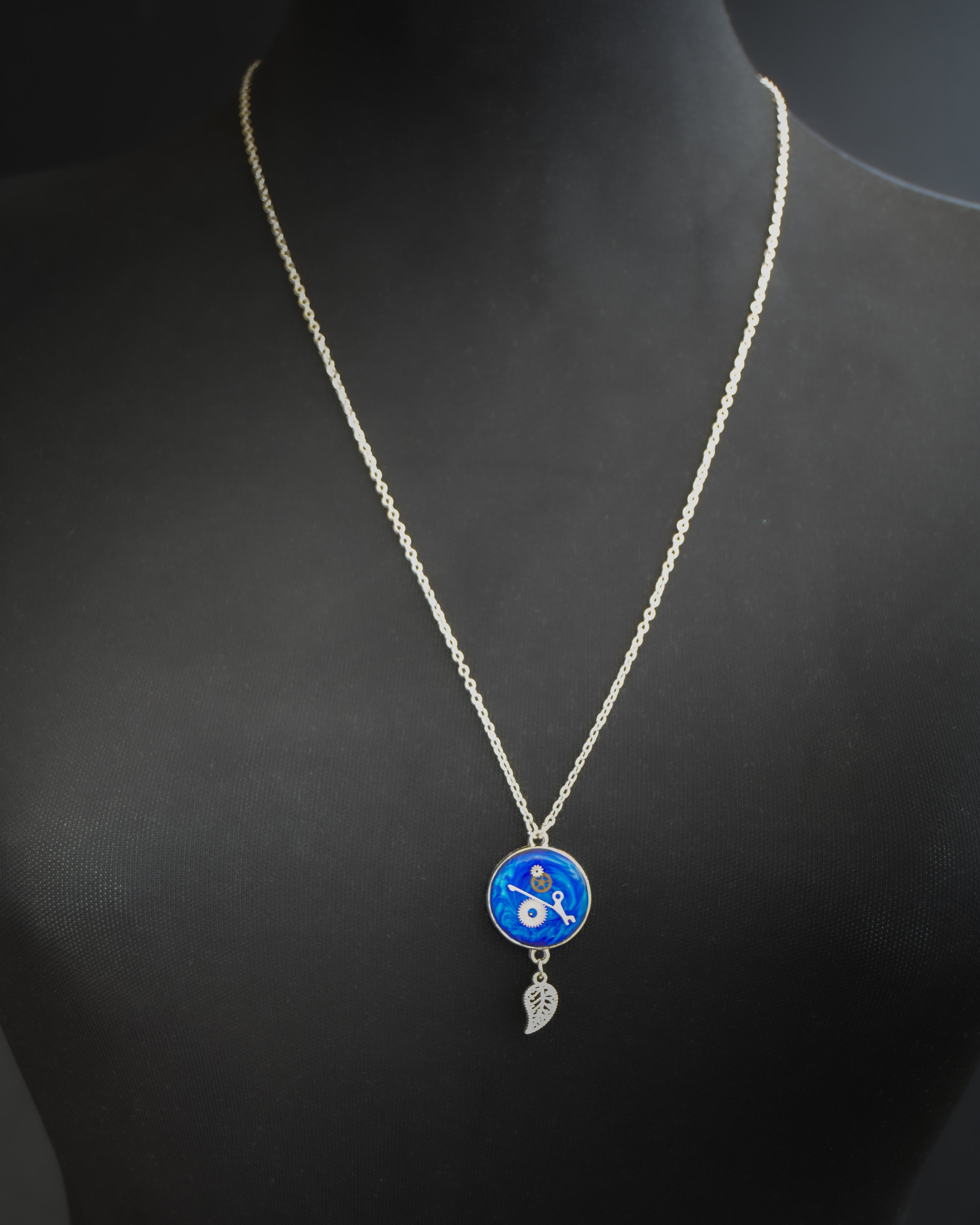 Colier Sapphire Leaf