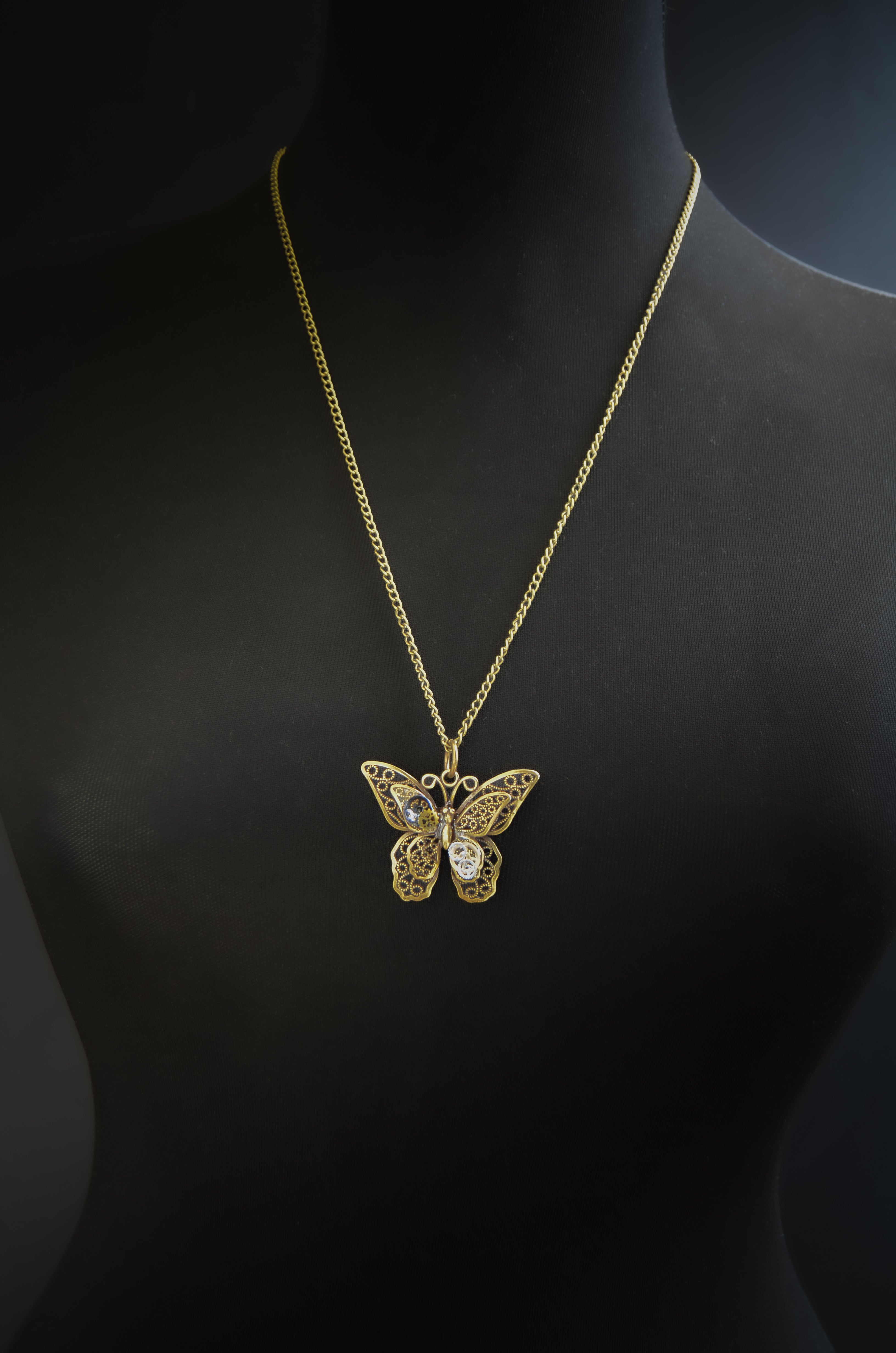 Antique Wing Necklace