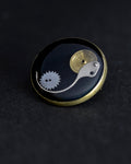 Broșă Yin-Yang Mechanism