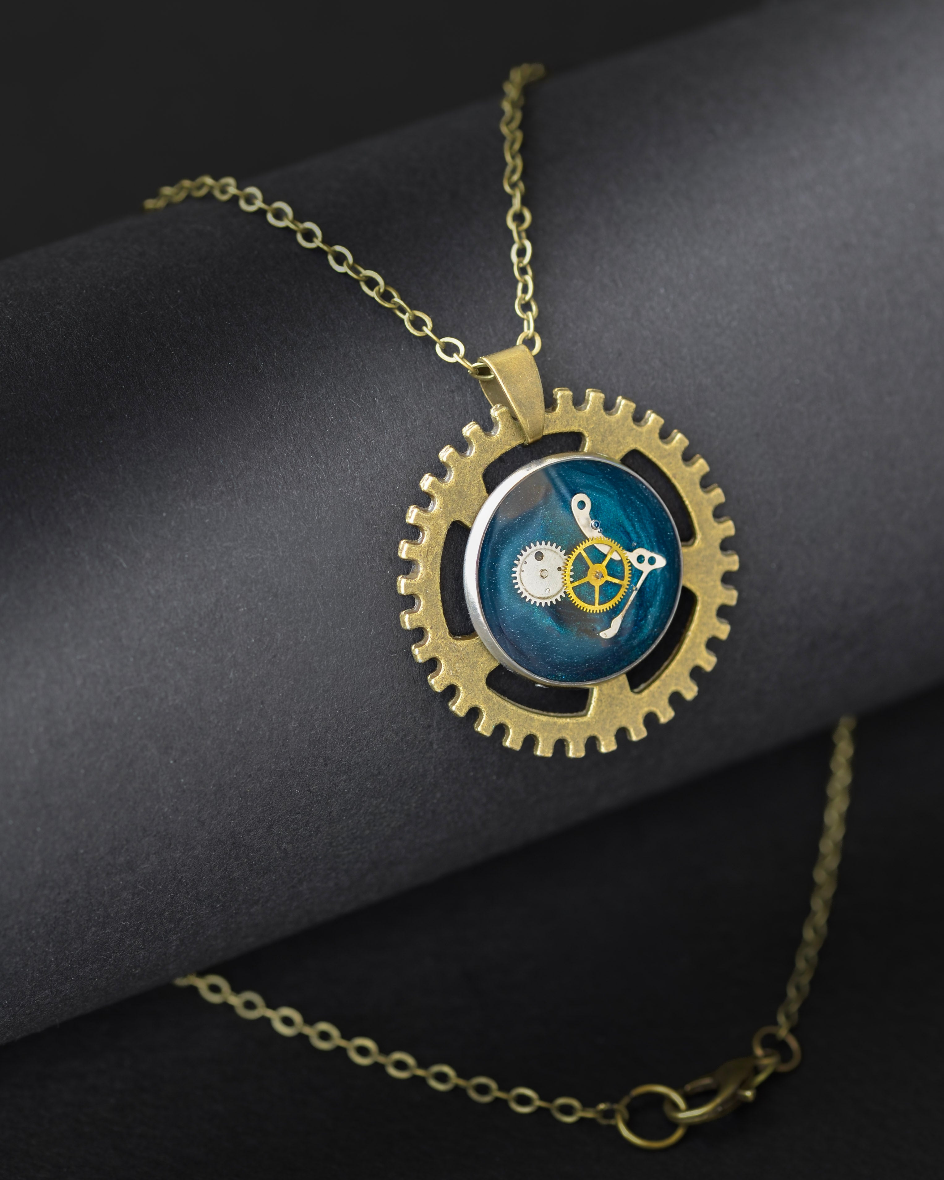 Deep Sea Relic Pendant